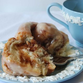 CINNAMON ROLLS
