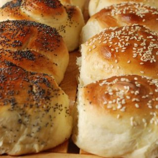 seeded twirly buns made in a bread machine