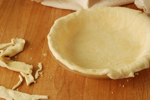 finishing the edge of the pie crust