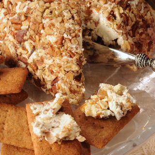 DATE CHEESE BALL