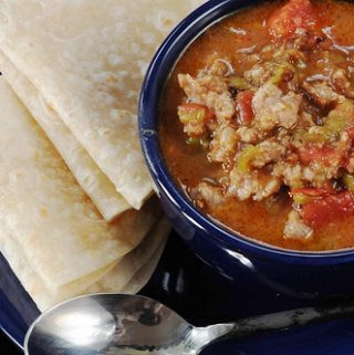 GREEN CHILI STEW WITH PORK AND TOMATOES