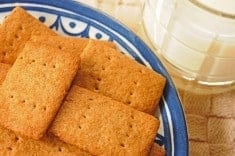 Homemade Graham Cracker Recipe for Tabletop S'mores