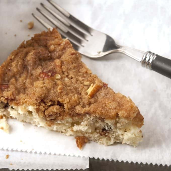 Sliced Kid-Friendly Coffeecake with Bisquick