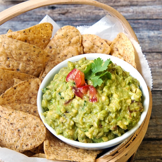 Fresh Guacamole Recipe with Orange Juice: The Secret is Out