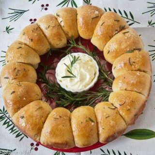 BROWNED BUTTER AND ROSEMARY DINNER ROLLS--on platter ready to serve