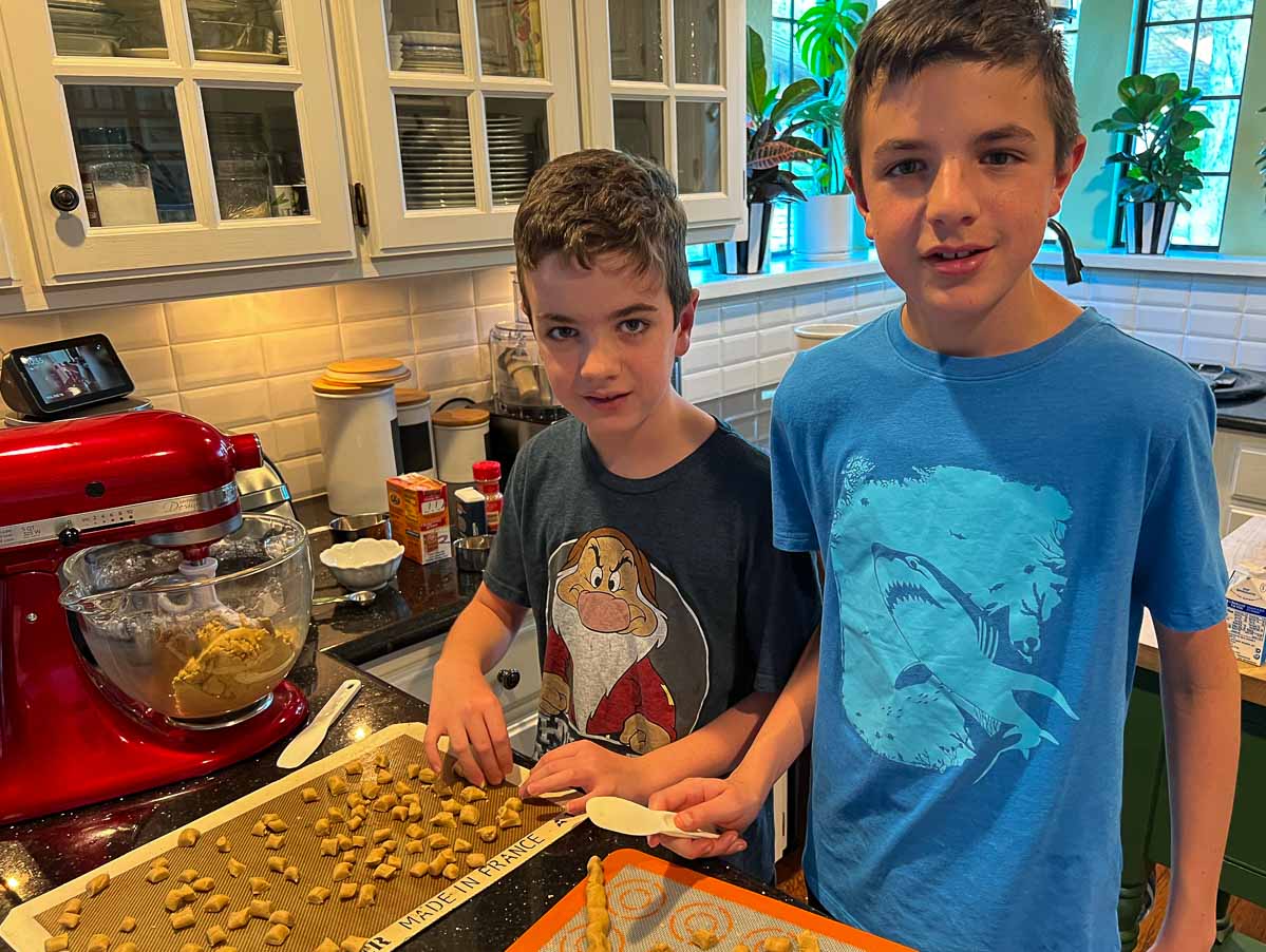 grandsons making peppernut cookies