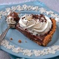 Chocolate Cream Pie (Made in a Microwave)