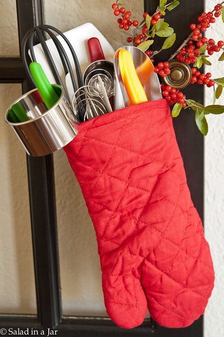 10 COOKING STOCKING STUFFERS (mostly)UNDER $10 FROM A RESTAURANT SUPPLY HOUSE