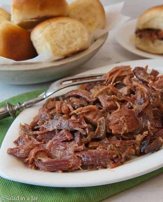 SLOW-COOKER PULLED HAM with rolls, ready-to-serve