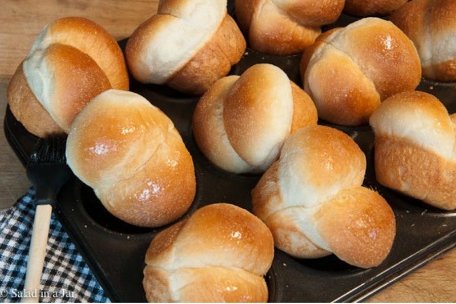 cornmeal yeast dinner rolls made with white cornmeal in a cupcake holder