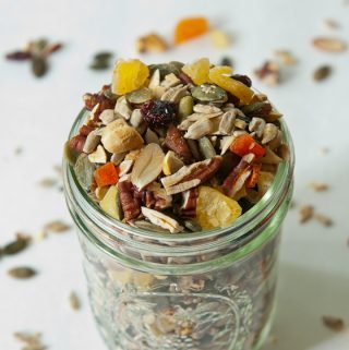 Homemade Fruit and Nut Trail Mix
