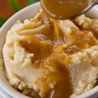 Caramelized-Onion-Gravy-Gluten-free-Grain-free-and-Sugar-free