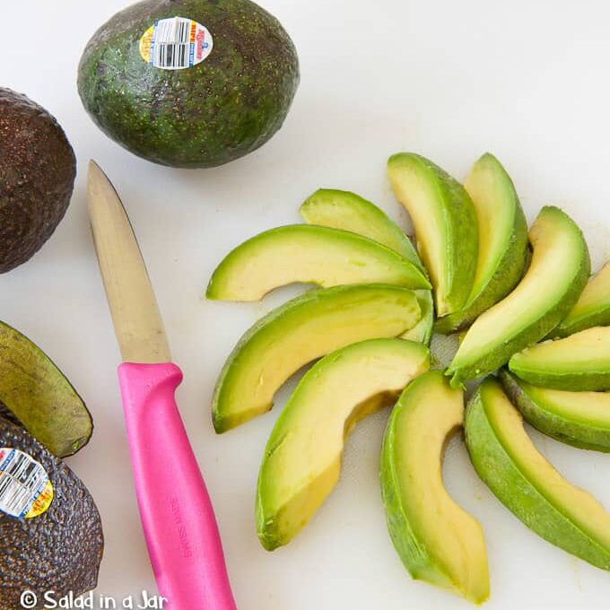 How Do You Choose a Good Avocado Without Bruises?