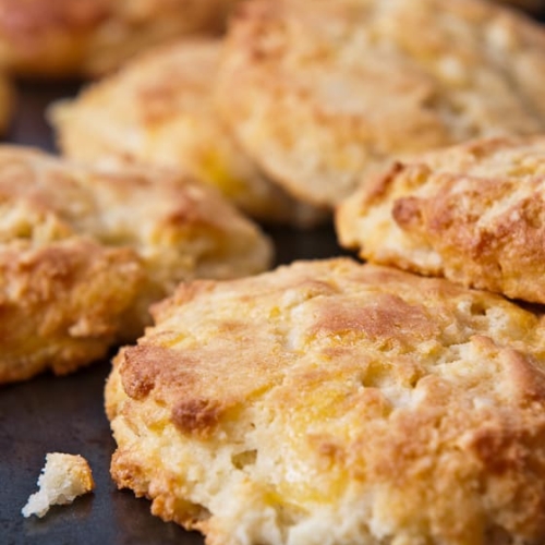 Easy Greek Yogurt Biscuits With Almond Flour And Cheddar 4026