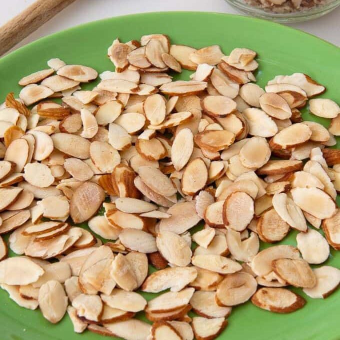 How To Toast Nuts, Seeds, Coconut, or Oatmeal in a Microwave