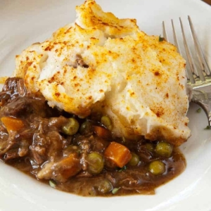 a serving of shepherd's pie on a plate