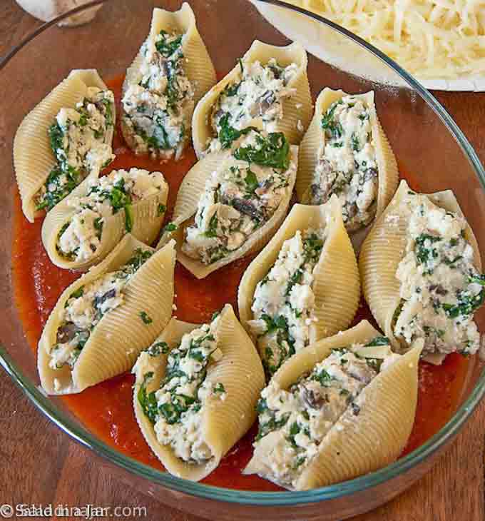 Marvelous Stuffed Shells with Mascarpone, Ricotta, and Spinach