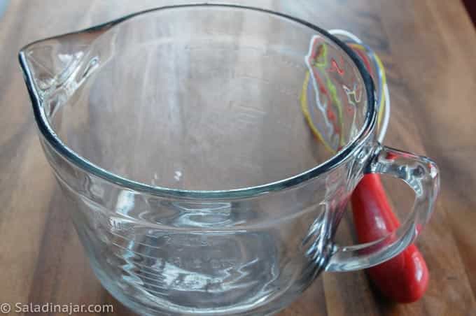 recommended bowl for making roux in the microwave