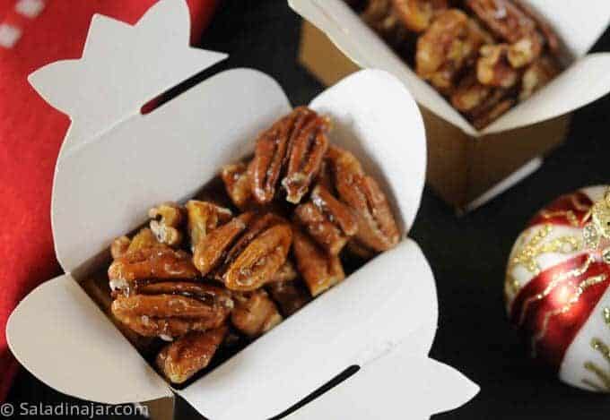 CRUNCHY CARAMELIZED NUTS - in a gift box