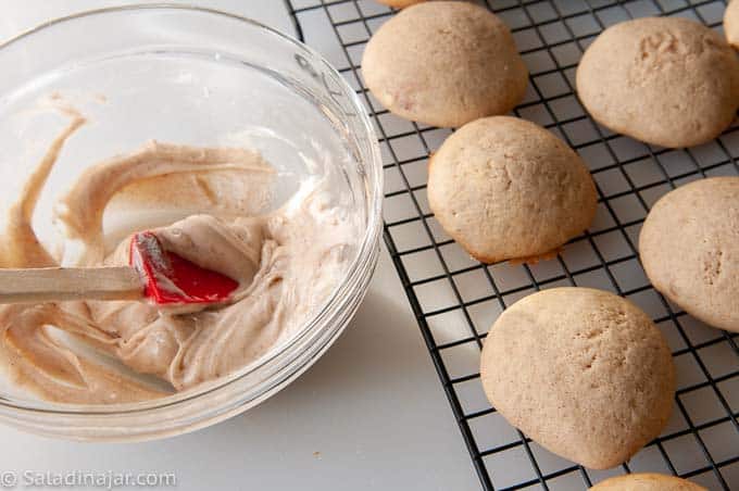 baked cookies  on cooking rack ready for icing