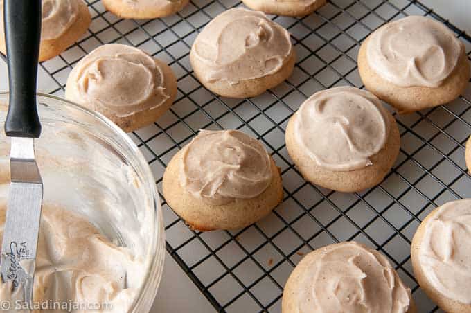 frosting cookies with an offset spatula