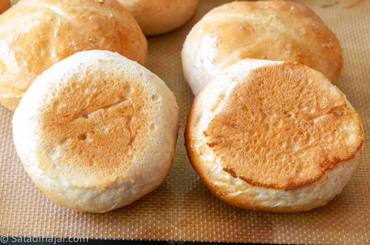 comparing bun that had drippy glaze to one that did not.