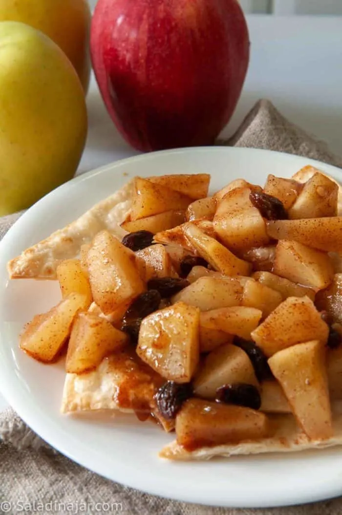 Microwave Cinnamon Apples in a Bag or a Bowl: A Quick Snack