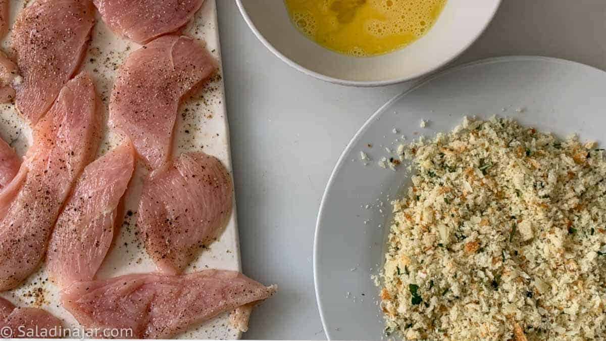 Dipping station for chicken tenders