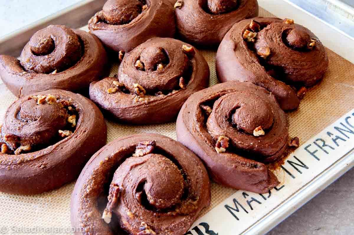 baked chocolate snails