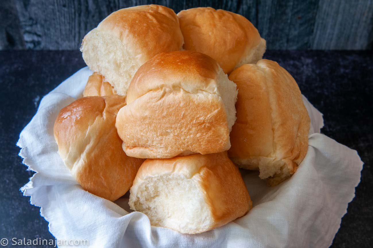 bread machine dinner rolls in a basket