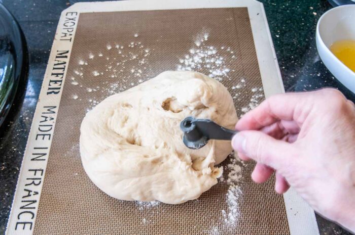 Remove the paddles if they come out with the dough.