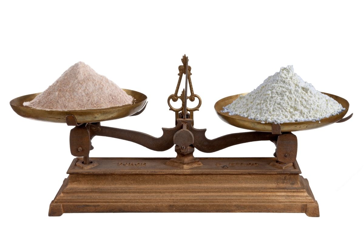 scales illustrating ratio of whole wheat flour to white bread flour in a recipe