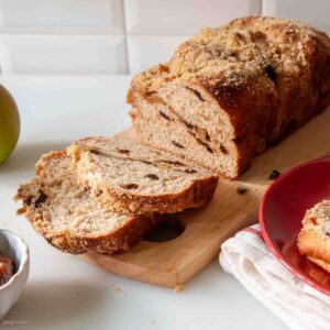 Apple-Cinnamon Bread sliced