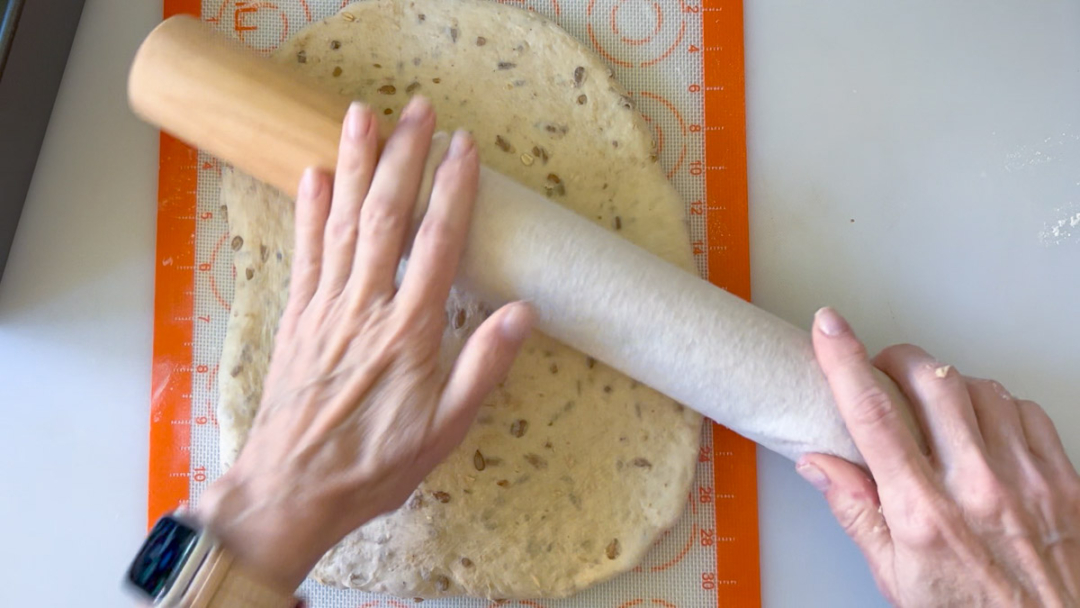Oatmeal Bread Machine Recipe for the Best Toast (+ Video)
