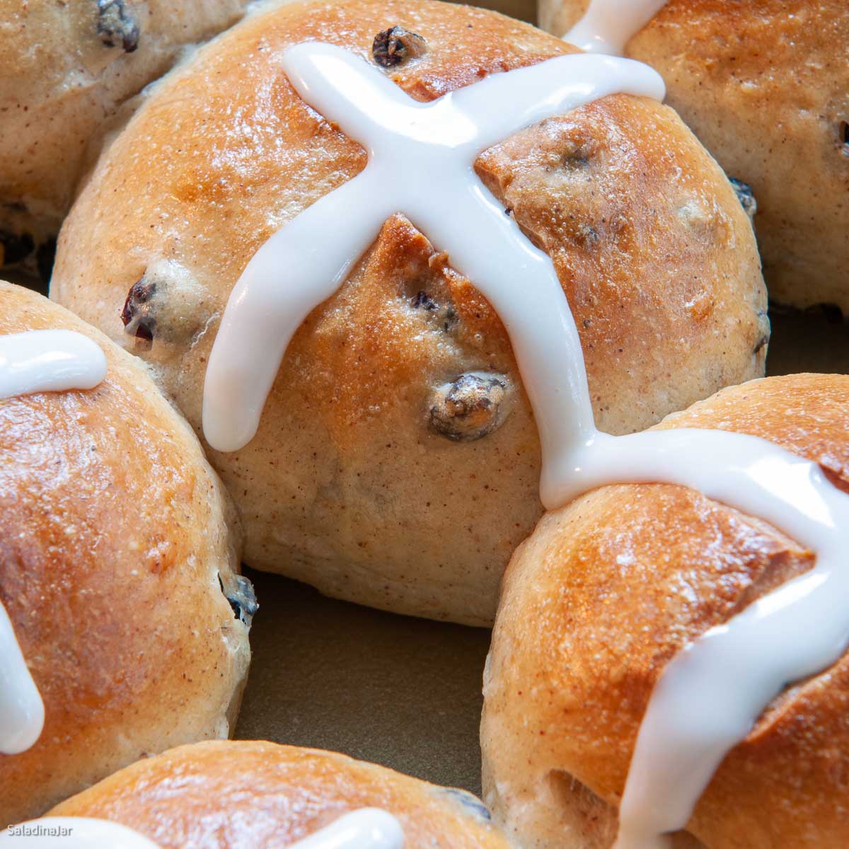 close up of hot cross buns