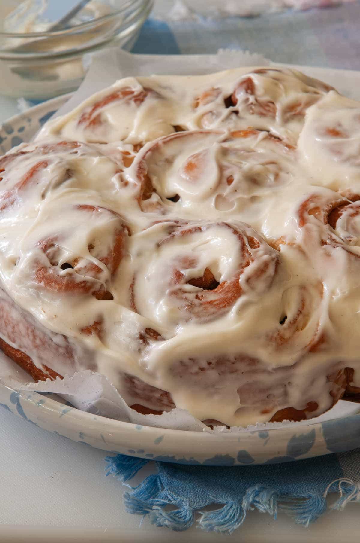 frosted cinnamon rolls ready to serve