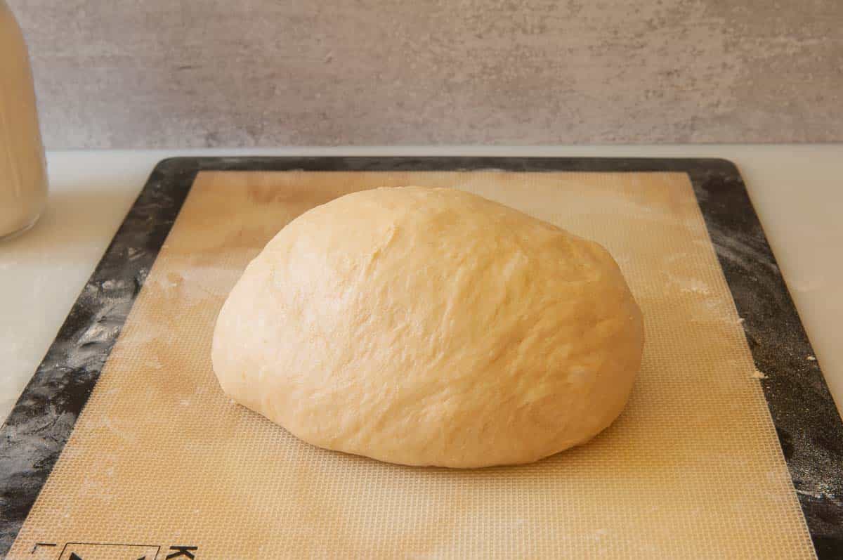 Forming dough into a smooth ball