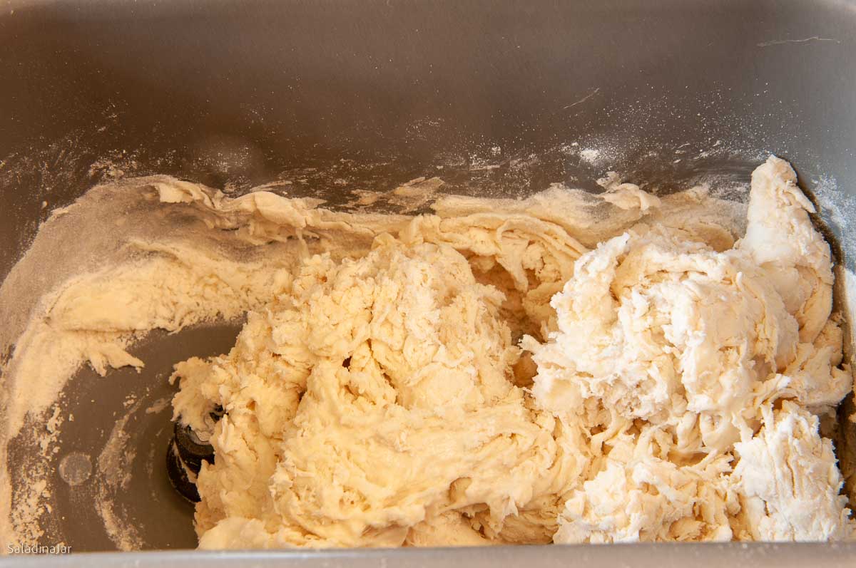 clumping dough in the first minute of kneading