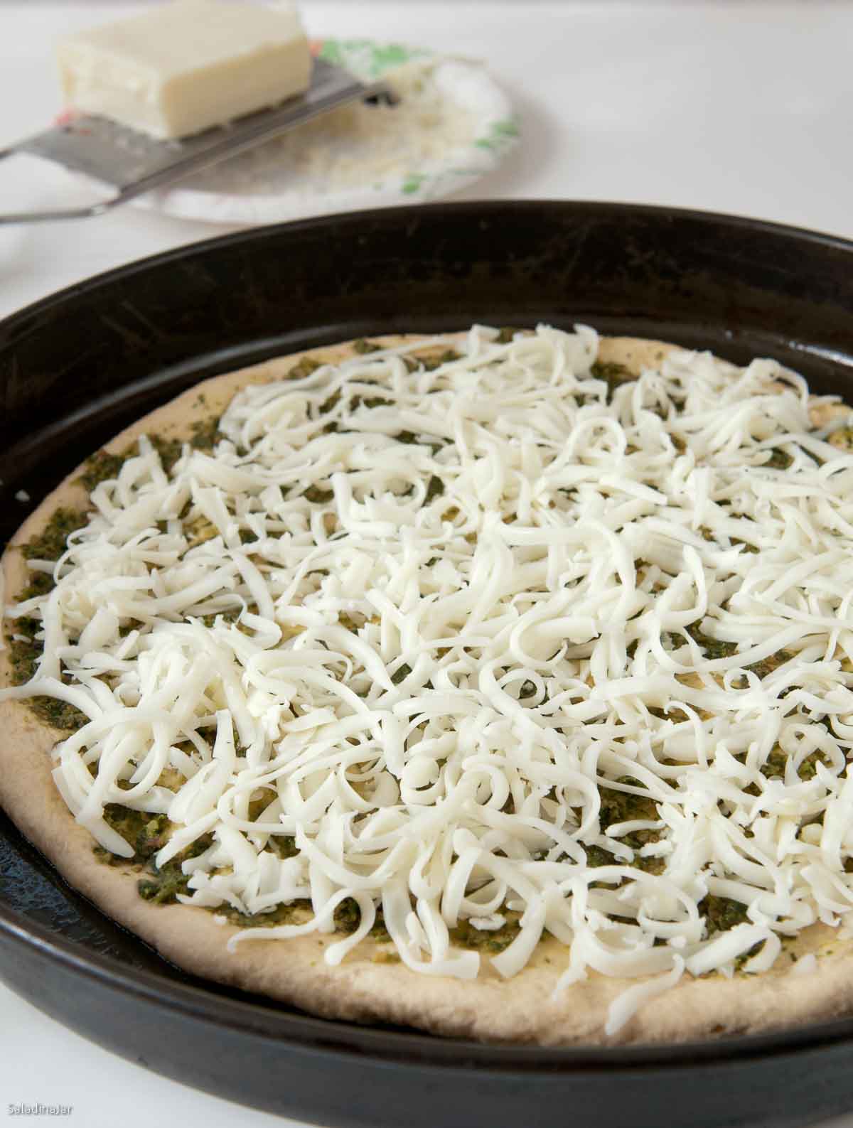 layer of Mozzarella cheese.